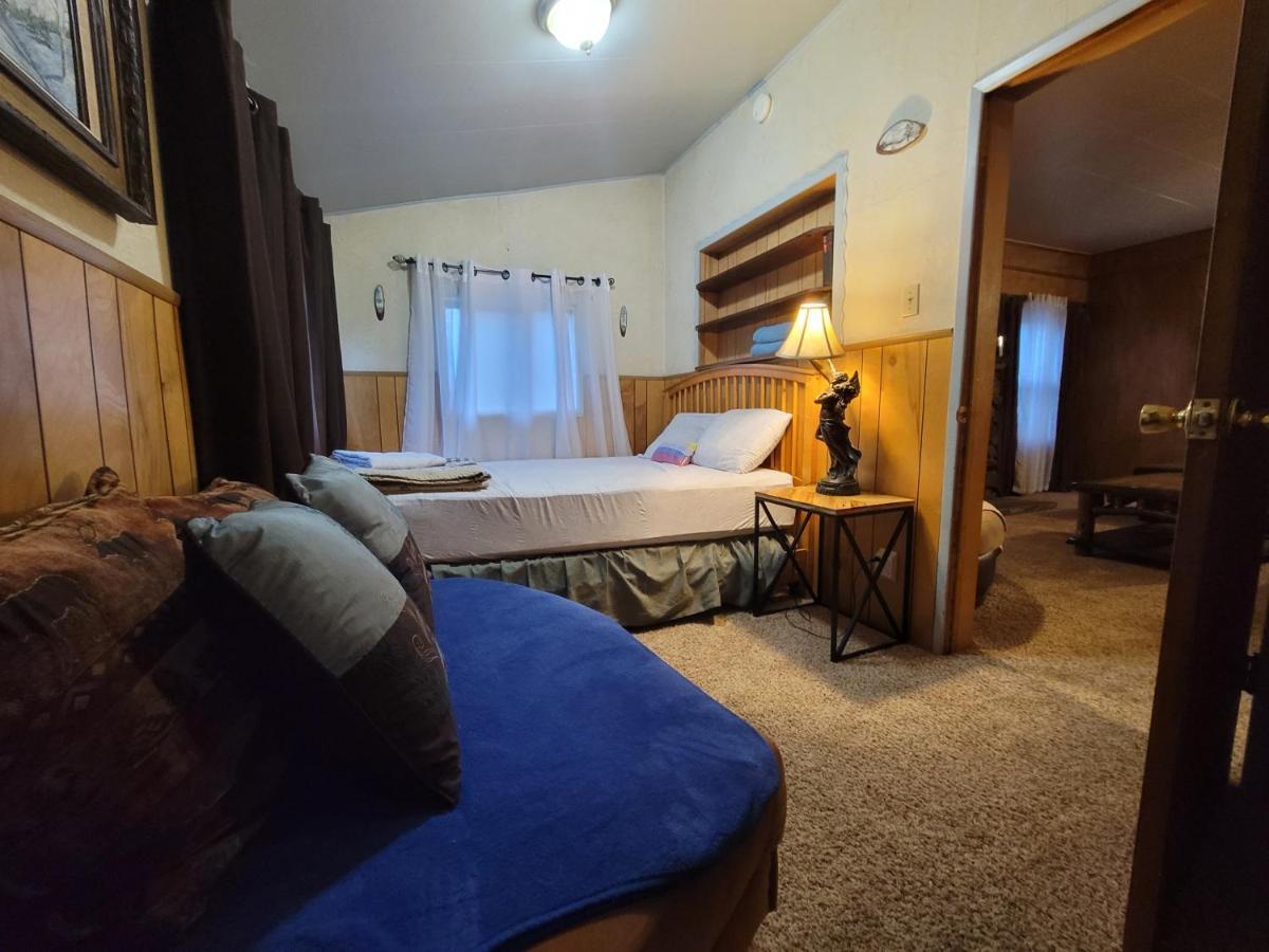 Green Cabin In Big Bear Lake 3 Bdr Pets Friendly Big Bear City Bagian luar foto